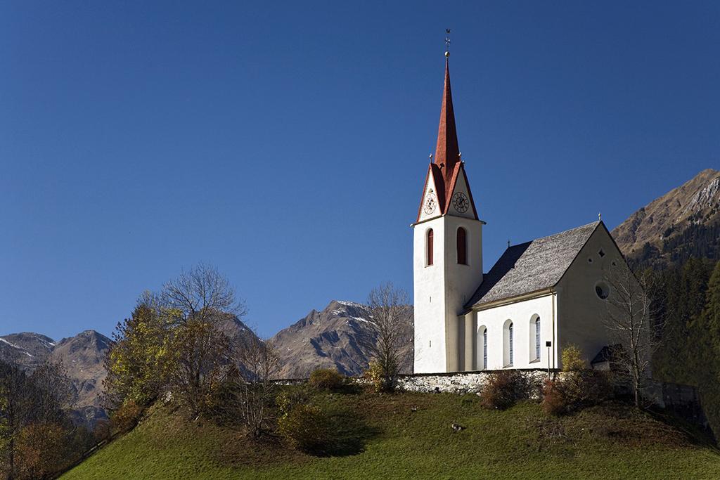 Bed and Breakfast Garni Bergland Racines Exterior foto