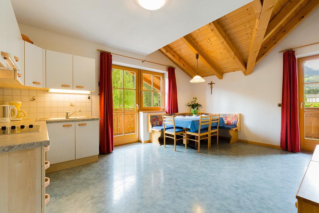 Bed and Breakfast Garni Bergland Racines Exterior foto